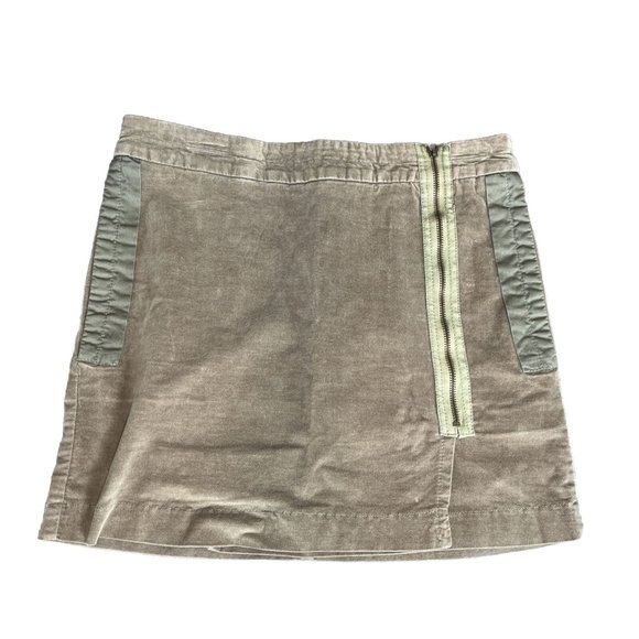 Stefanel Velour Skirt Womans Size 4 Olive Front Side Zip Close 3 Pockets - Picture 1 of 10